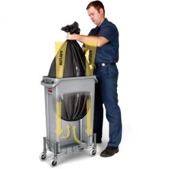 RUBBERMAID VENTED SLIM JIM® 16 GAL GRAY