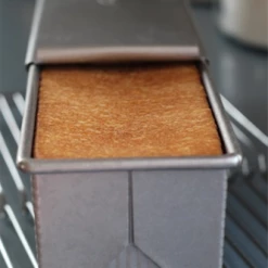 Kitchenware CARLISLE PULLMAN PAN - 32 OZ