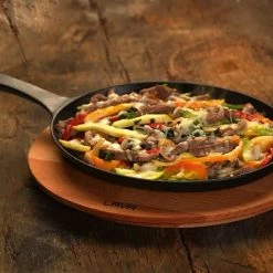 Lava Metal FAJITA PLATE AND WOODEN PLATTER ; 17x23cm; SKILLET OVAL Kitchenware