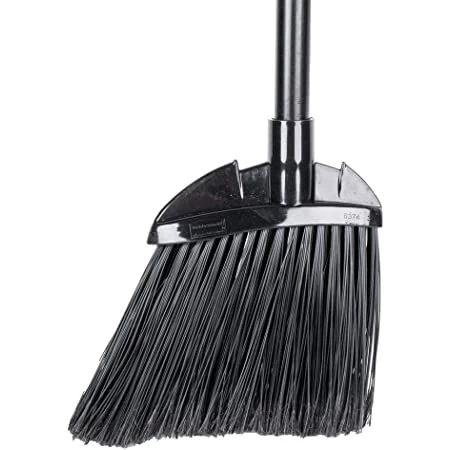 RUBBERMAID EXECUTIVE SERIES™ LOBBY BROOM, VINYL HANDLE, BLACK 2 RUBBERMAID EXECUTIVE SERIES™ LOBBY BROOM, VINYL HANDLE, BLACK