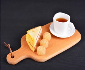 MM - Premium PIZZA BOARD, BEECHWOOD, DIM: 39X19X1.5 H CM. Tableware 1 MM - Premium PIZZA BOARD, BEECHWOOD, DIM: 39X19X1.5 H CM. Tableware