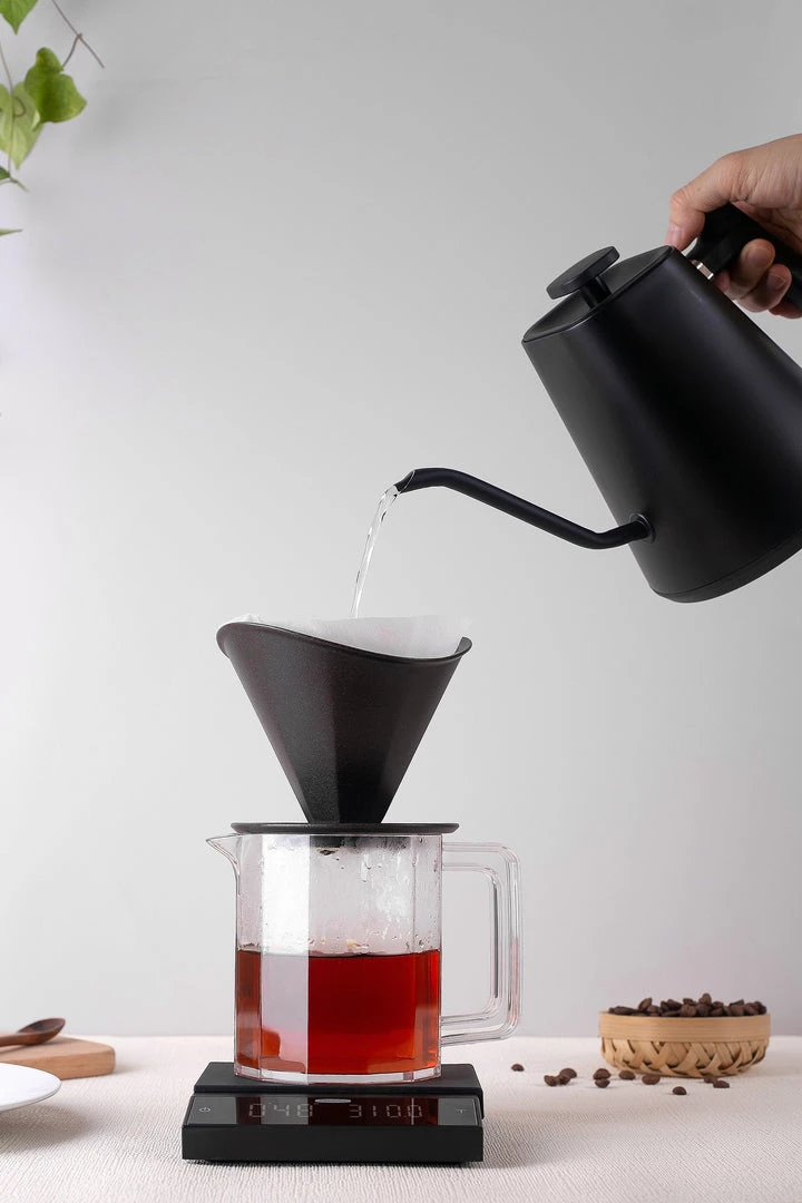 Drip Kettle Coffee & Grinders Pour Over Electronic Kettlle – 600ml 3 Drip Kettle Coffee & Grinders Pour Over Electronic Kettlle – 600ml