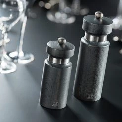 Peugeot Mills Tableware PEUGEOT ROYAN SALT MILL - 14 CM 7 Peugeot Mills Tableware PEUGEOT ROYAN SALT MILL - 14 CM