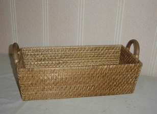 SPH Basket Food Display "RECTANGULAR BASKET W/HANDLES, DIM: 46x22xH14CM." 1 SPH Basket Food Display "RECTANGULAR BASKET W/HANDLES, DIM: 46x22xH14CM."