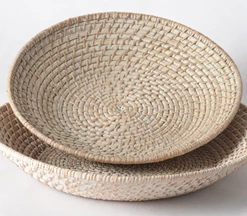 SPH Basket BAMBOO BASKET/ DIA: 32XH5CM/ BROWN WHITE WASH ASSORTED Food Display