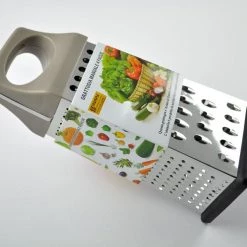Svanera Kitchenware MEDIUM GRATTER 4 SIDES -MEDIUM GRATTER 4 SIDES