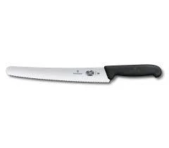 "VICTORINOX PASTRY KNIFE, WAVY BLADE, 26 CM, COLOR: BLACK" Kitchenware