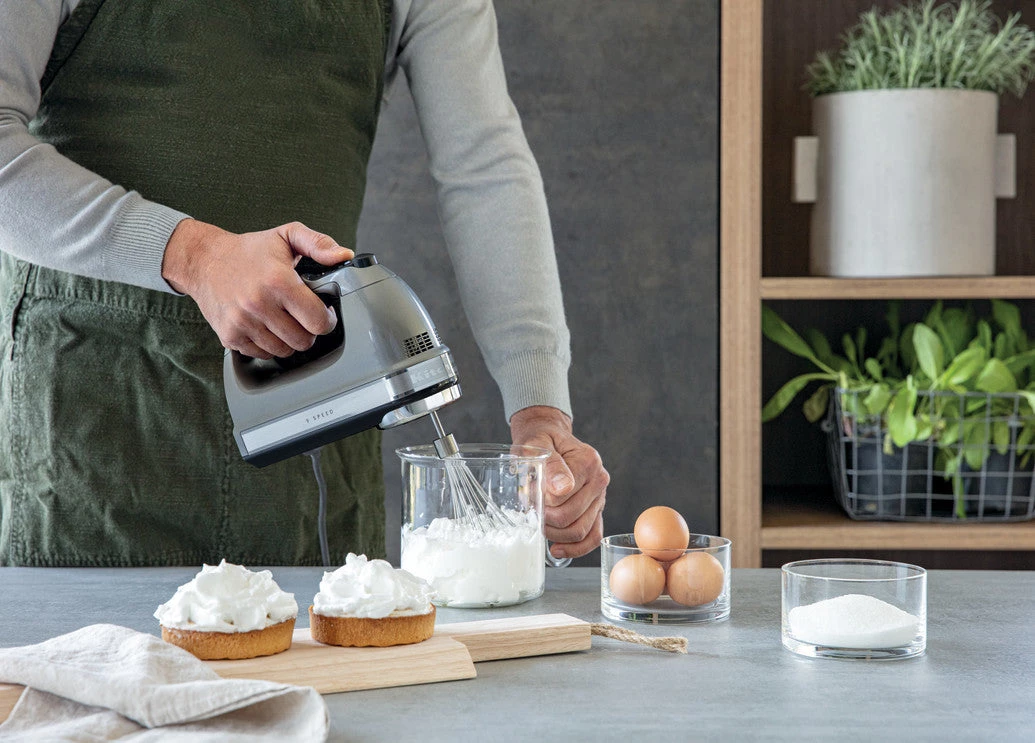 Mixers & Attachments KITCHENAID 9 SPEED HAND MIXER - CONTOUR SILVER 5 Mixers & Attachments KITCHENAID 9 SPEED HAND MIXER - CONTOUR SILVER